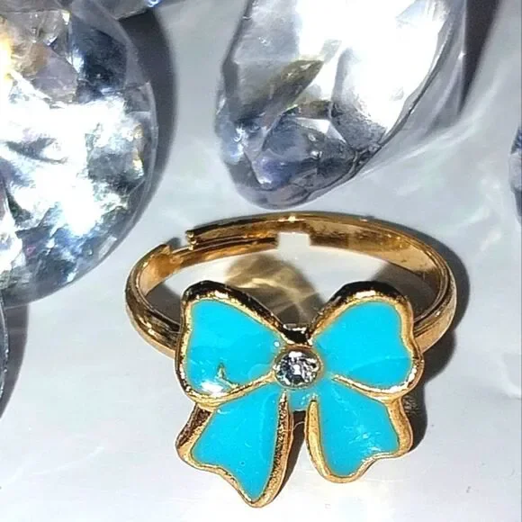 Super cute girls jeweled adjustable ring