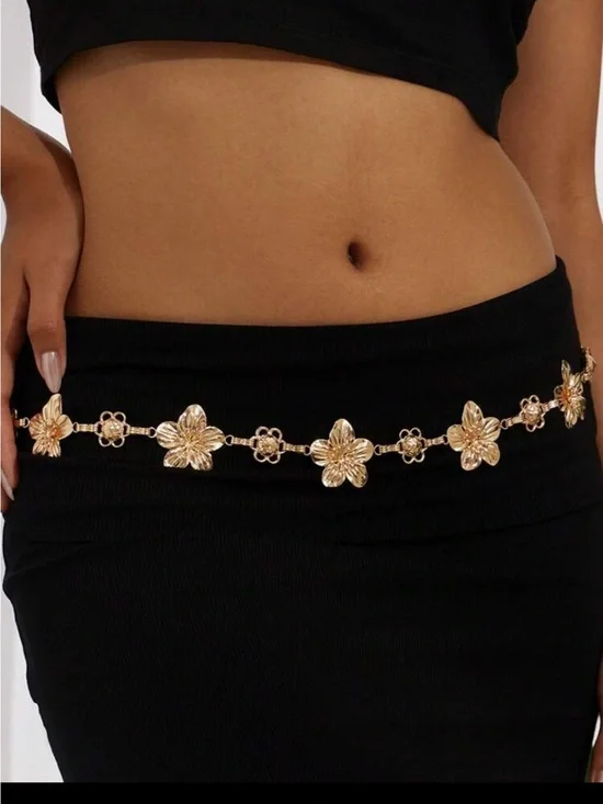 Golden Flower Child Metallic Chain Belt NEW 🏷️