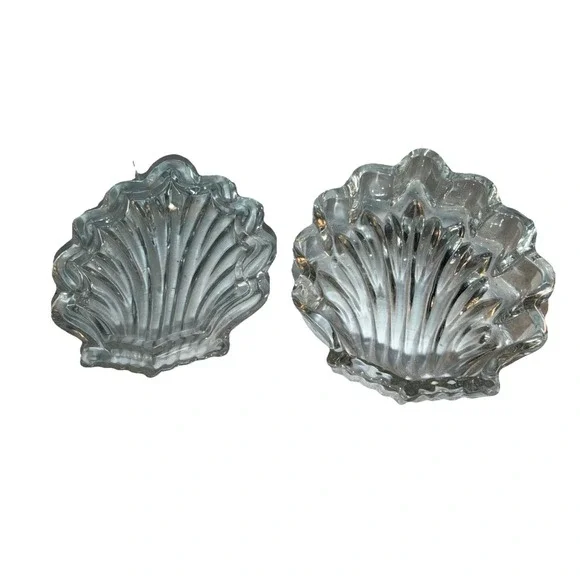 Vintage Crystal Glass Clam Sea‎ Shell Shaped Trinket Box