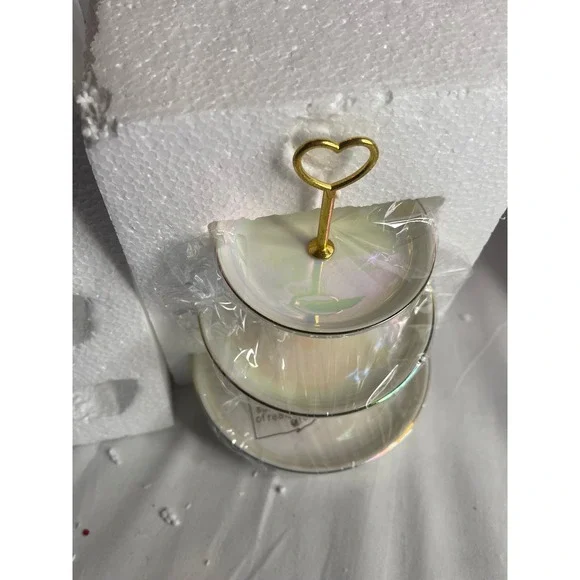 Ceramic 3 Tiered Jewelry Dish Tray Iridescent‎ Pearl Heart Handle PMH21111 White