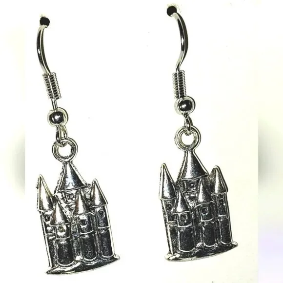 Vintage Castle Super Cute Retro Earrings