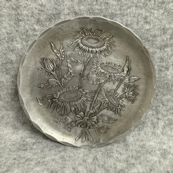 Vintage Wendell August Hand Forge Aluminum Trinket Dish Made in USA