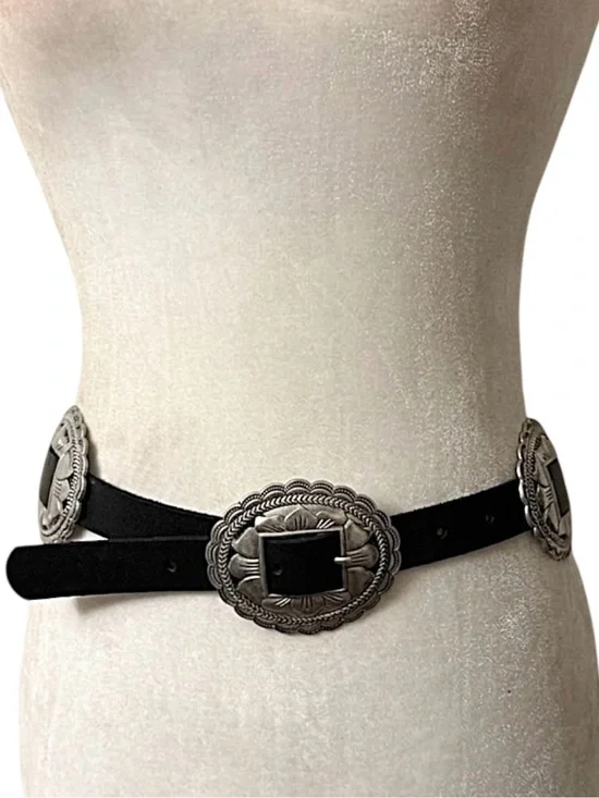 MW Most Wanted  Black Genuine Leather Silver Concho Country Western Belt