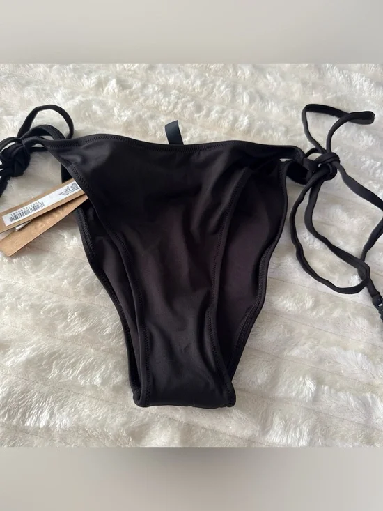 NWT SKIMS Onyx Tie Side Bikini Bottoms Size M Minimal Adjustable Swimwear