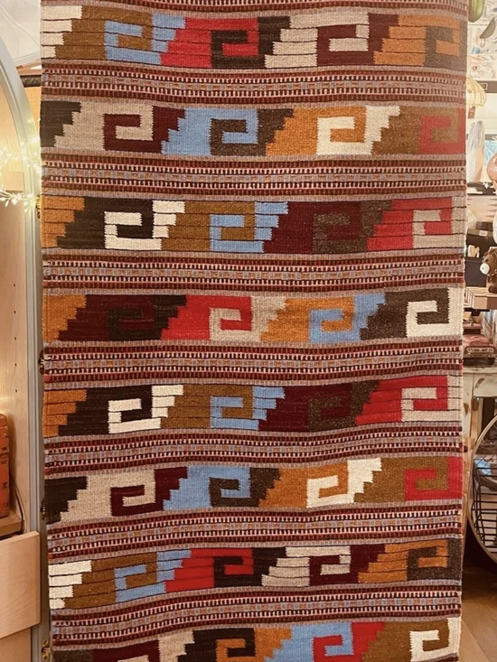 Handwoven Geometric Southwestern Rug - Multicolor