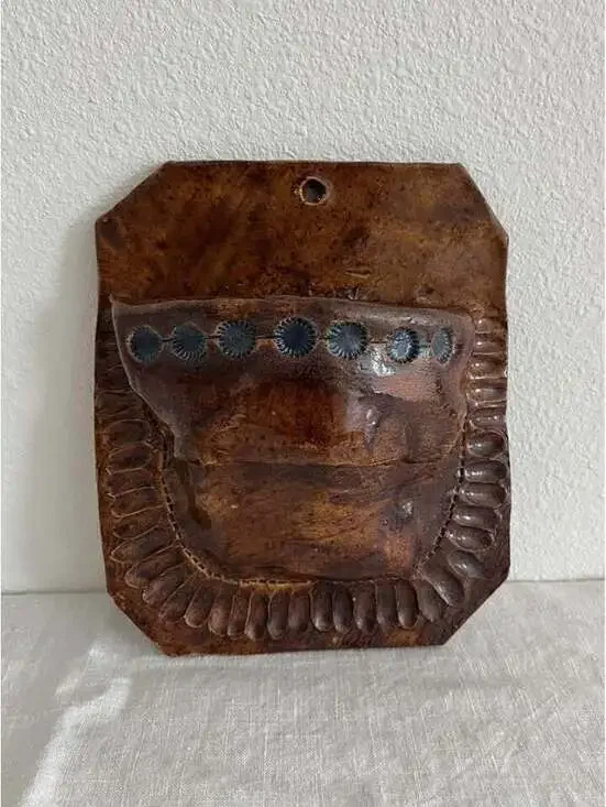 folk art ceramic wall pocket