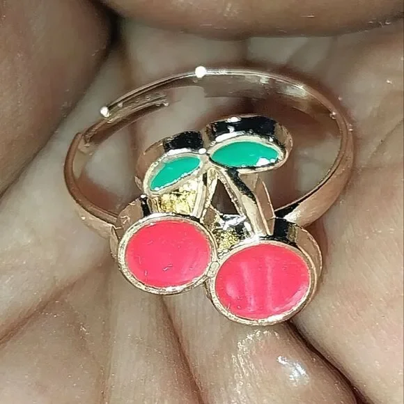 Super cute girls jeweled adjustable ring