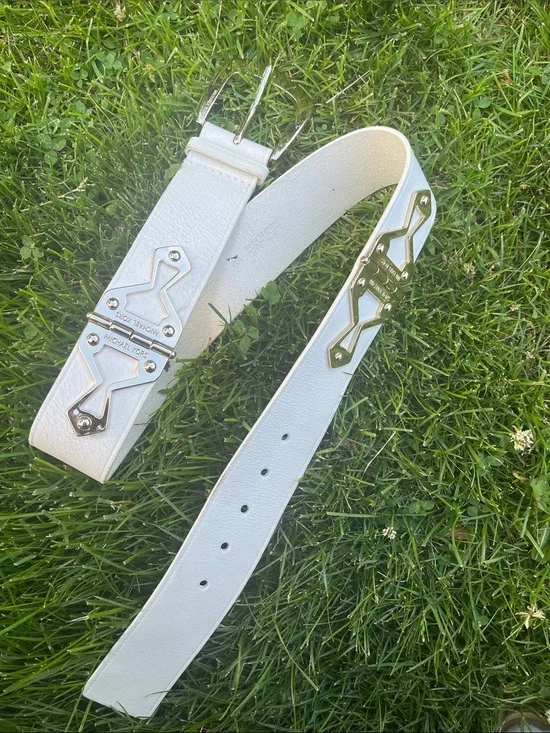 Michael Kors White Leather Logo Plate Belt M