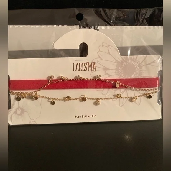Charisma choker set. Red band and golden chain.