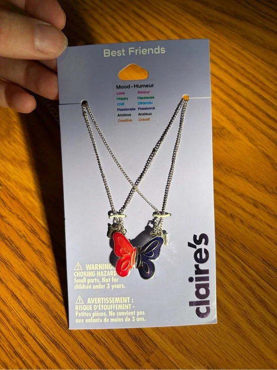 NWT-Claire's Best Friends MOOD Butterfly Necklaces