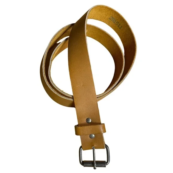 Minimalist Light Tan‎ Silver Roller Buckle Leather Belt Size 8 (27-30)