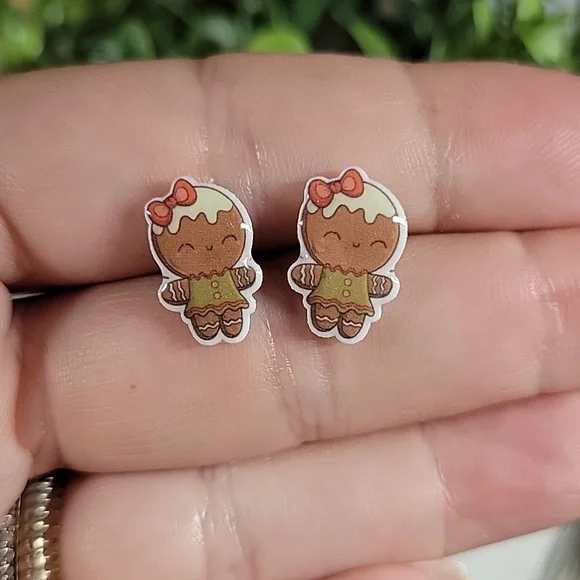 Gingerbread Cutie Stud Earrings