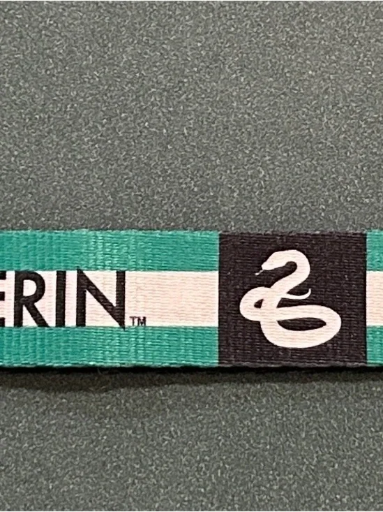 Bioworld Green and White Harry Potter Ribbon Key Strap