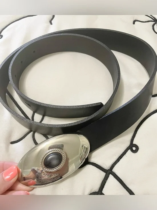 Black Leather Belt with Silver Oval Buckle - Classic Women's Accessory