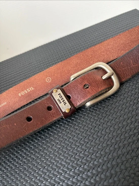 Fossil womens Brown Leather Belt with Antique Silver Buckle