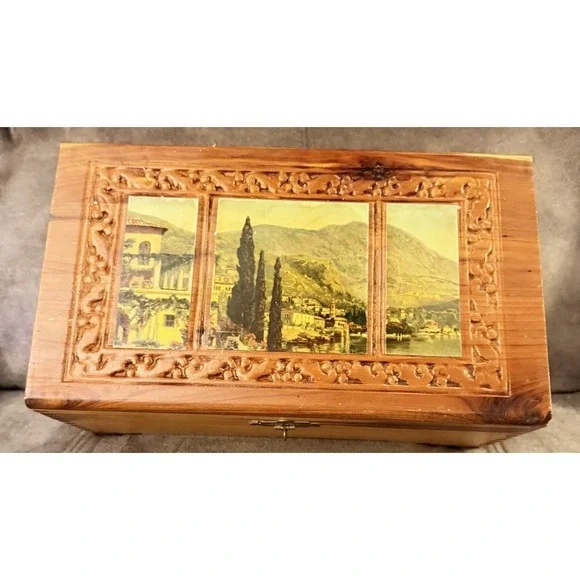 mirrored cedar jewelry box w/tongue in groove design 10.5
