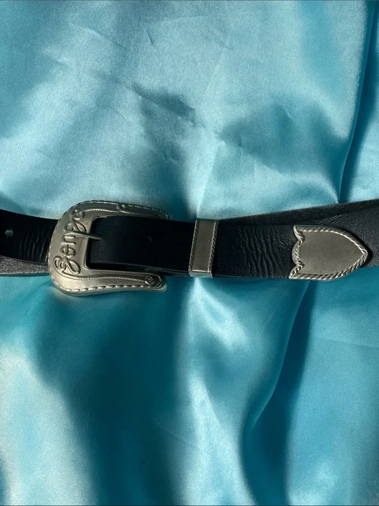 Vintage Y2K Bongo western style belt