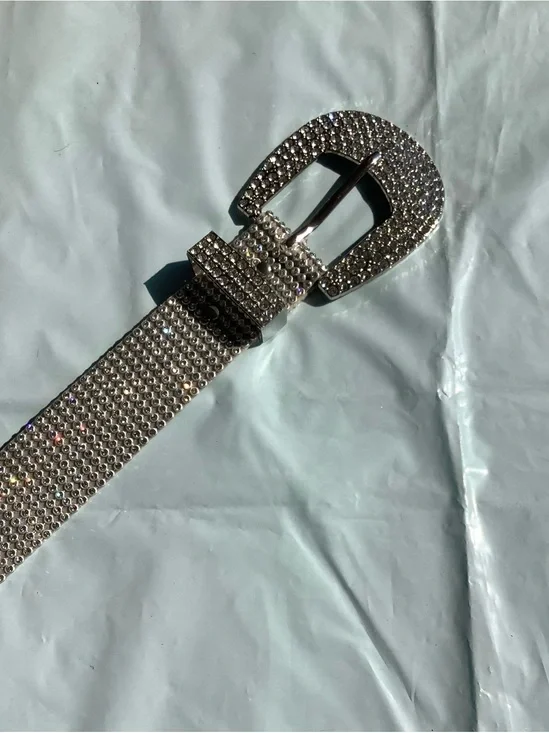 Crystal-Embellished Silver Women's Belt - Elegant Sparkle