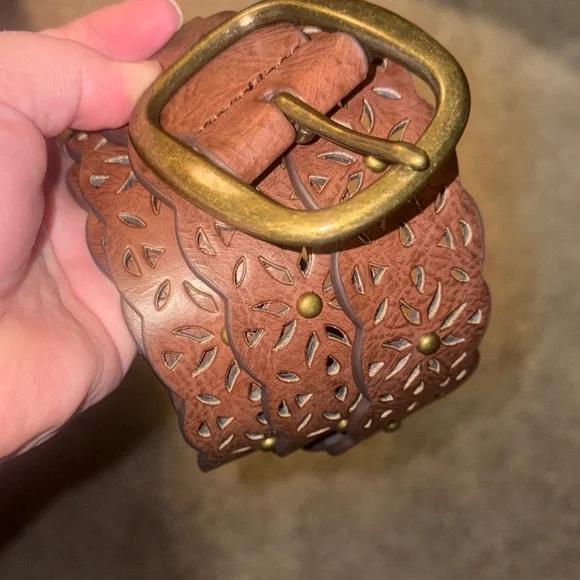 Brown floral studded Y2k vegan Leather Belt with Brass Accents size 3x