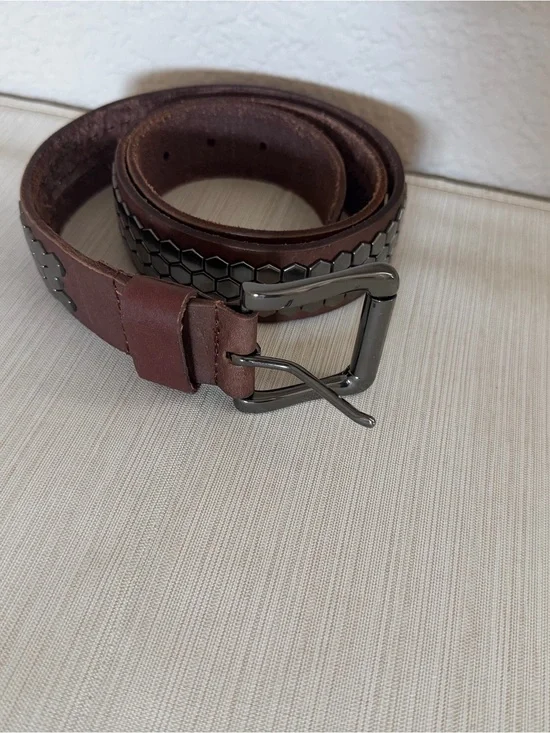 JB Handmade Genuine Leather Brown Honeycomb Studded Hip Belt | Size 32