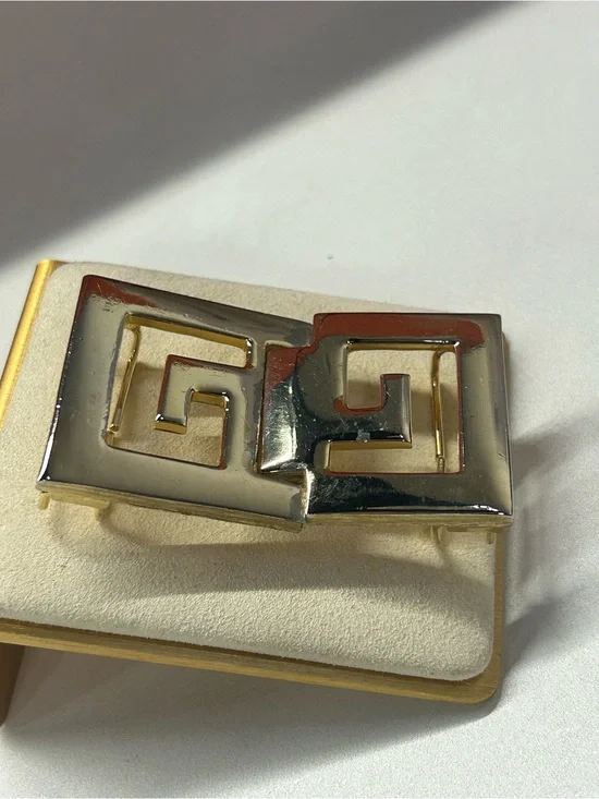 Vintage 1980’s Dotty Smith gold tone Greek Key belt buckle