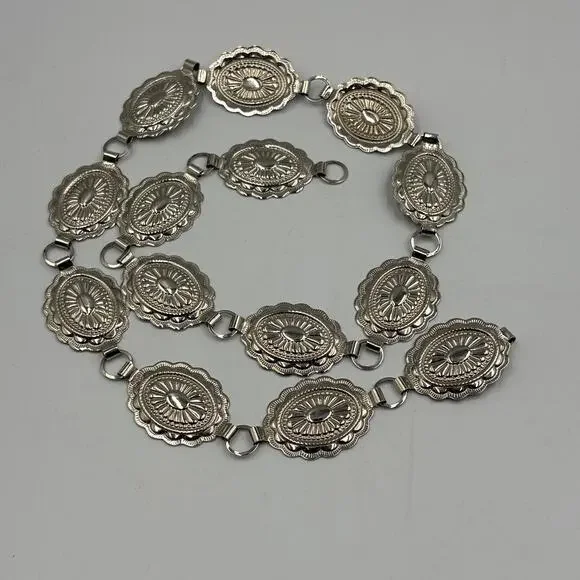 Western Cowgirl Silver-Tone Concho Chain Belt Oval Links Adjustable up to 36