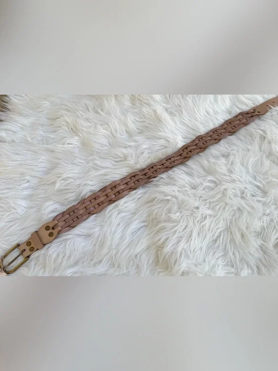 GAP Braided Leather Belt in Taupe