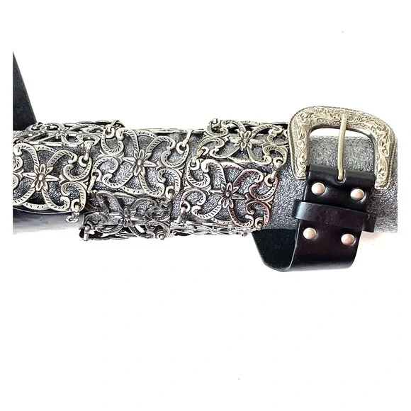 Metal Floral Design Belt Size Large Vintage Unique Rock Grunge Goth Artsy