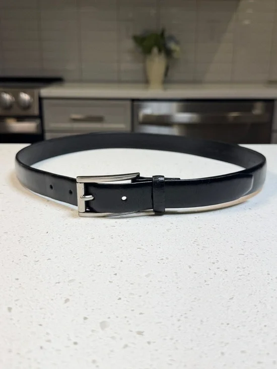 Vintage 90's DKNY Black Leather Belt Silver-Toned Rectangular Buckle Medium M