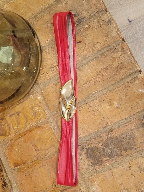 Vintage 80's Red Leather Waist Belt with Gold Leaf Accent