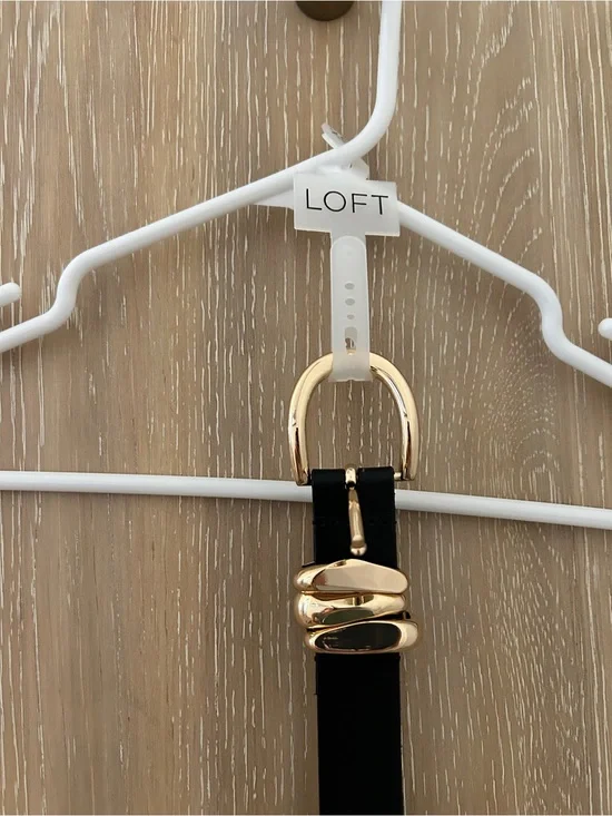 Loft Molded Buckle Leather Belt