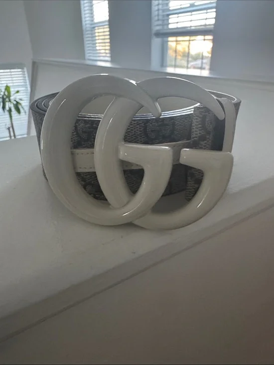 Gucci Logo Belt with Embossed Marking NEW!!can be unisex!
