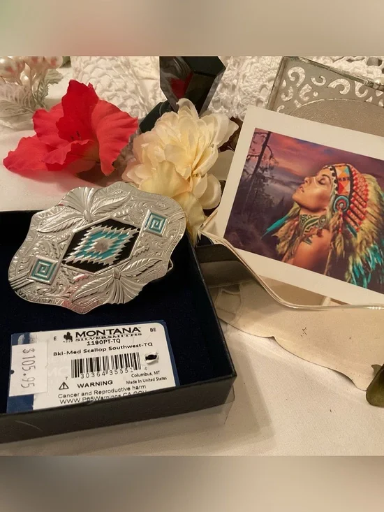 NEW W/TAGS  MONTANA SILVERSMITHS SOUTHWESTERN SKIES BUCKLE
