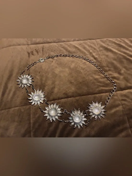Silver Sunburst Flower Chain Belt
