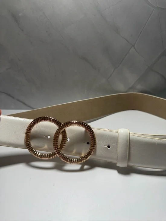 White faux leather interlocking double gold circle metal buckle womens belt