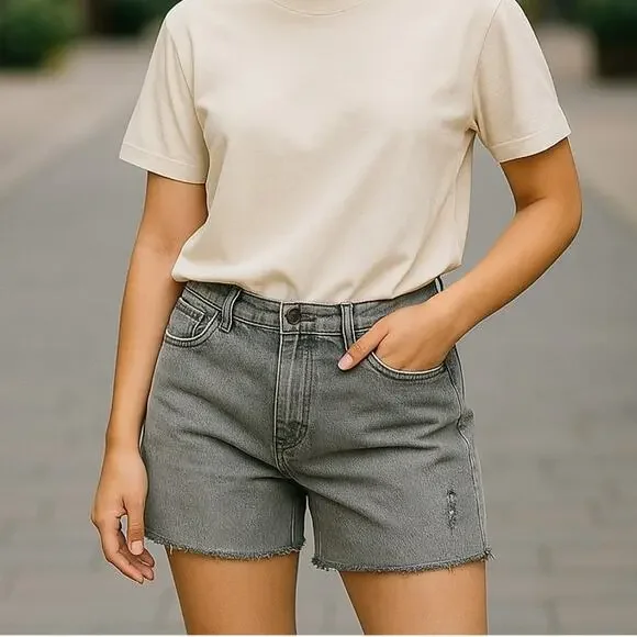 RALPH LAUREN Gray Cut Off Denim Jean Frayed Edge Hem Distressed Shorts ~ Size 10