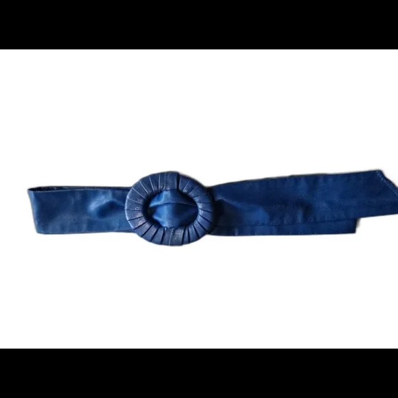 Vintage Blue Leather Waist Belt