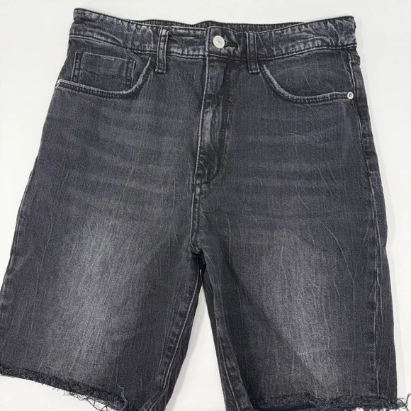 Pilcro Anthropologie High Rise Bermuda Black Denim Shorts 28 Frayed Hem