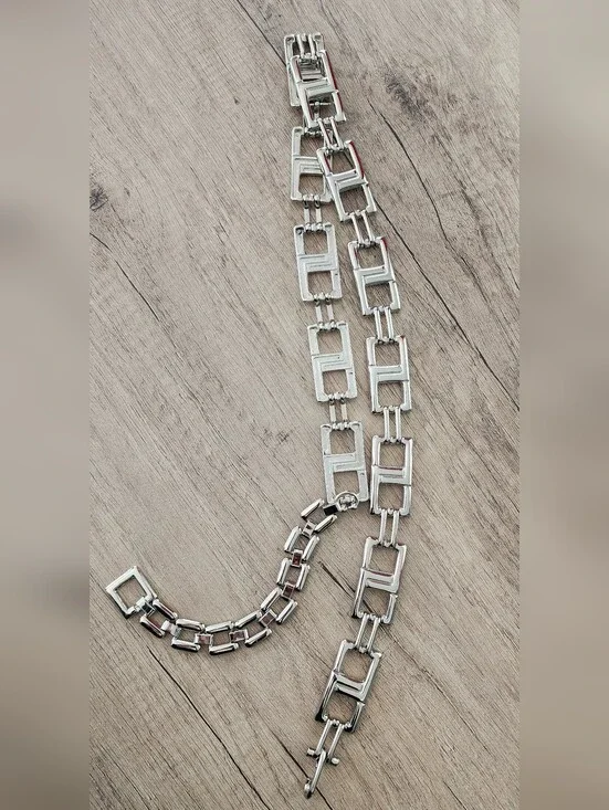 Silver-Tone Geometric Chain Belt | Y2K Statement Waist Belt‎