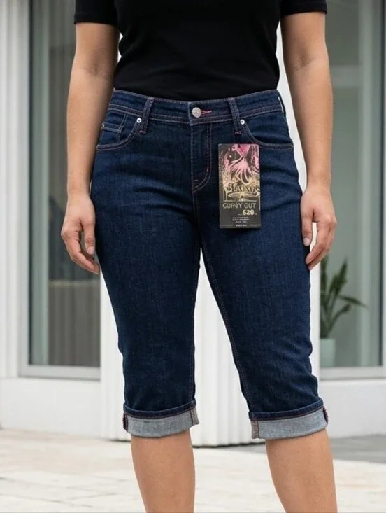 Levi's 528 Curvy Cut NWT Low Rise Stretch 14