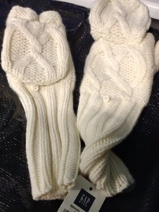 GAP Cream Cable Knit Convertible Fingerless Mittens