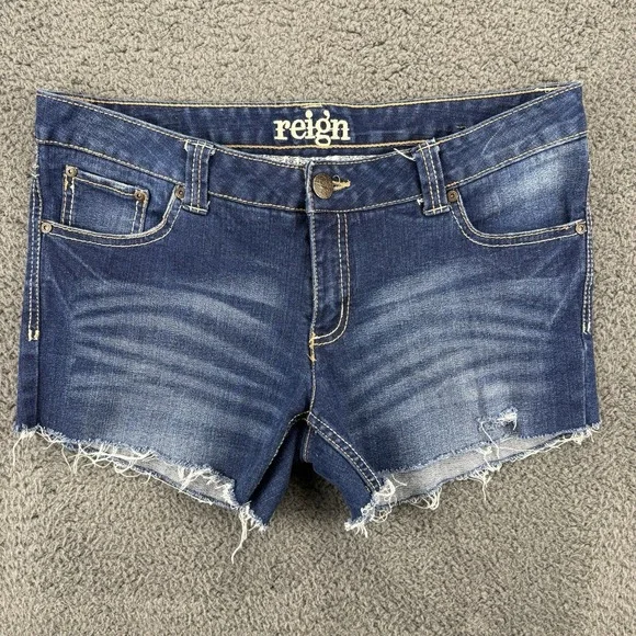 Reign Shorts Women 11 Long (33x3) Lowrise Stretch Denim Cutoff‎ Jort