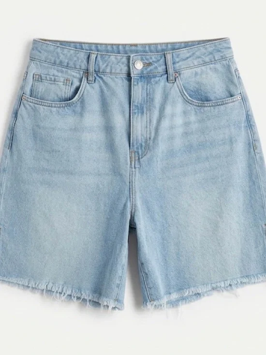 Forever 21 Light Blue Denim Frayed-Hem Long Length Shorts Classic Basic Summer