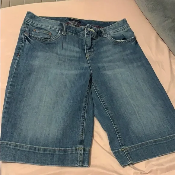 Vintage Tommy Hilfiger Denim Short