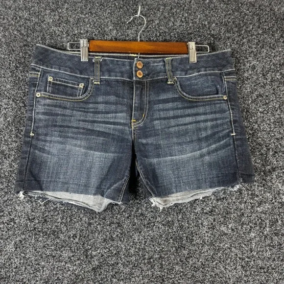 American Eagle Artist Dark Wash Raw Hem Stretch Denim Shorts Womens 12 Long