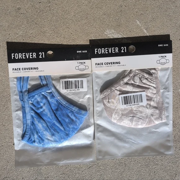 Forever 21 Floral and Tie-Dye Face Covering 2 Piece Bundle