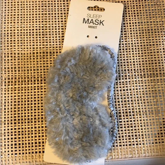 Mixit Faux Fur Eye Mask