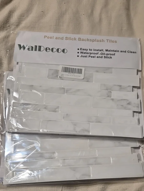 Peel and Stick Backsplash Tiles - White Marble Look