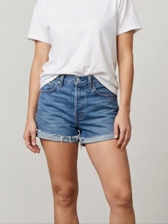 Madewell Mid-Rise Rolled Hem Blue Denim Shorts- The Brynn Long short (size 25)