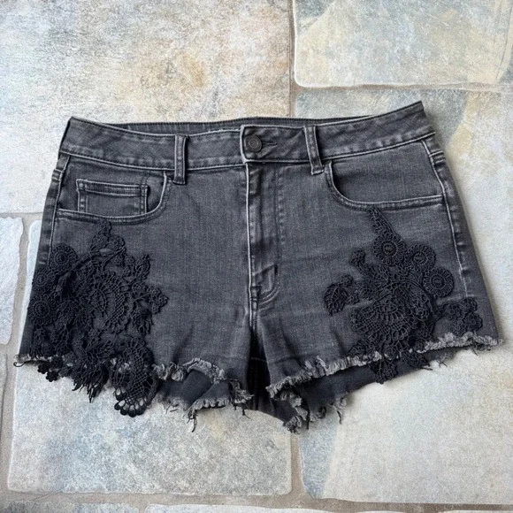 Y2K American Eagle Hi-Rise Shortie Shorts 12 Lace Appliqué Super Stretch X‎